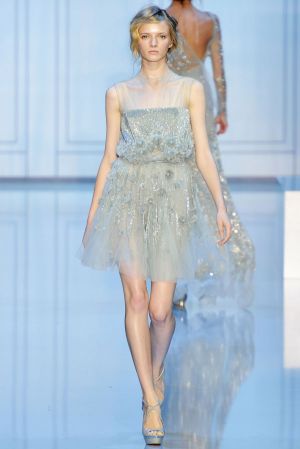 Elie Saab - mylusciouslife.com - Elie Saab Fall 2011 Couture  Paris Haute Couture5.jpg